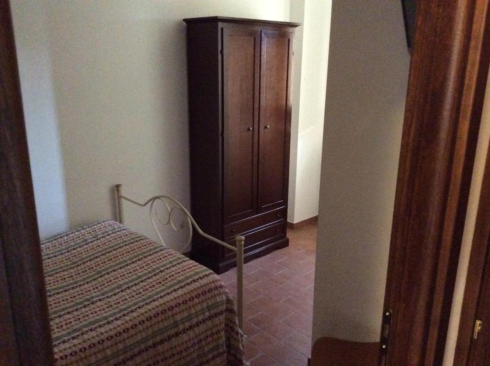 Hotel Il Feudo Dei Pierleoni Челано Стая снимка